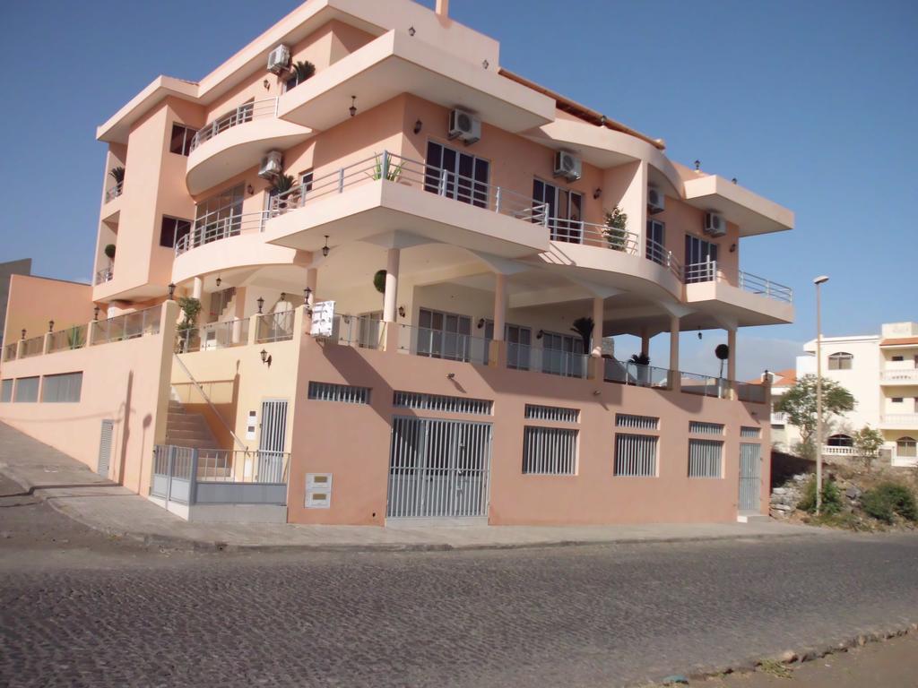 Restaurante Residencial Nova Cidade Porto Novo المظهر الخارجي الصورة