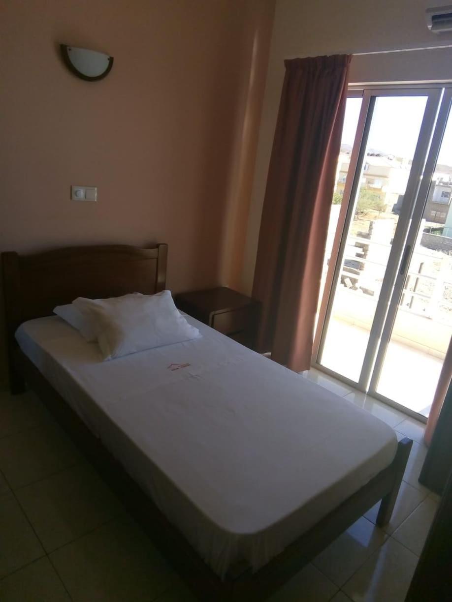Restaurante Residencial Nova Cidade Porto Novo المظهر الخارجي الصورة